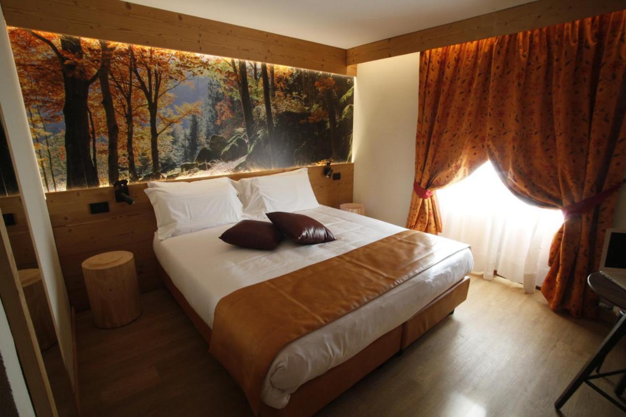 Hotel Petit Tournalin Champoluc Exterior photo