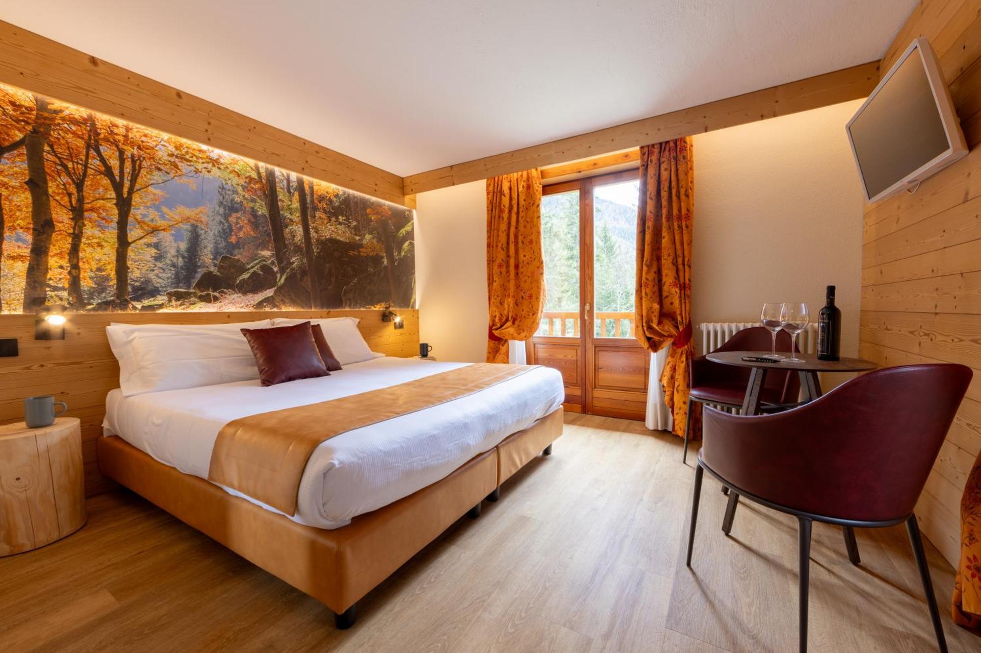 Hotel Petit Tournalin Champoluc Exterior photo