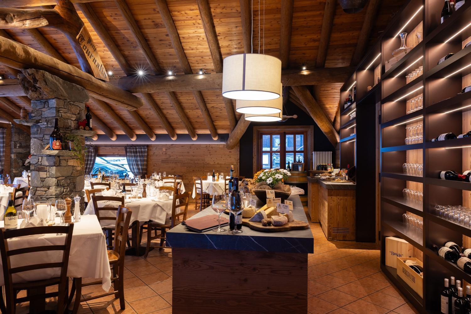Hotel Petit Tournalin Champoluc Exterior photo